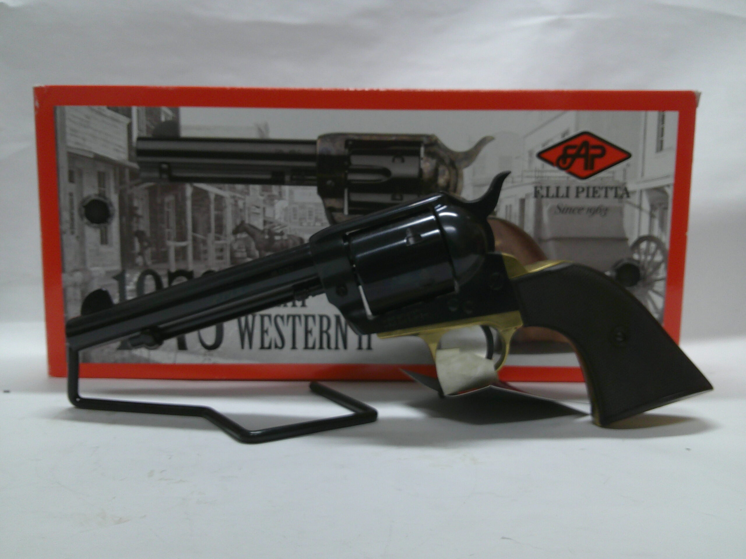 DE 1873 GEN II SINGLE ACTION REV. 5.5" BRASS BACKSTRAP & TRIGGERGUARD, CHECKERED 2-PIECE BROWN GRIP